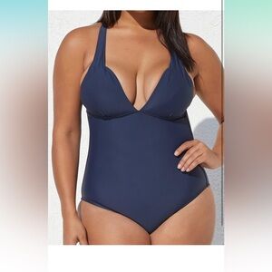 CUPSHE Women Swimsuit Plus Size One Piece Bathing Suit V Neck Crisscross Back XL